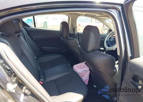 2013 Acura Ilx Hybrid 1.5L from USA, damaged, VIN 19VDE3F38DE301501